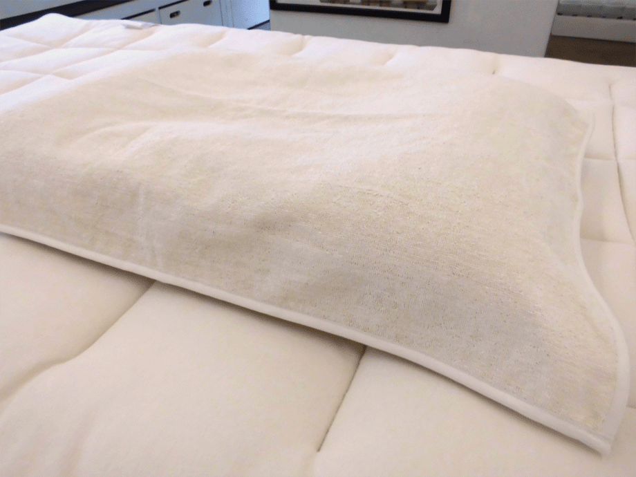シルクタオル枕パッド使用イメージ